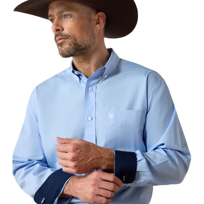 Camisa Ariat Lisa Azul Libre De Arrugas Corte Clásico