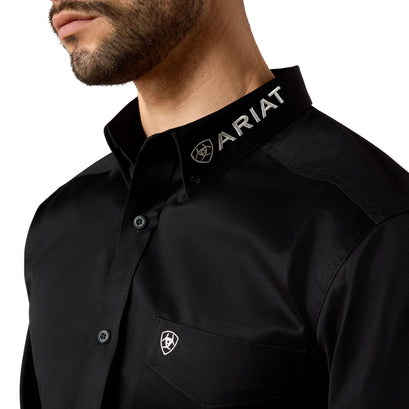 Camisa Team Logo Twill Negro Corte Fitted