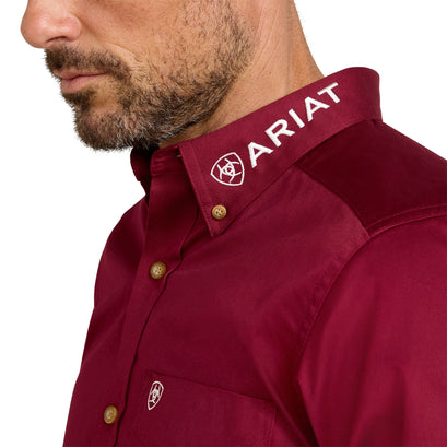 Camisa Ariat Team Logo Twill Tinto Corte Fitted