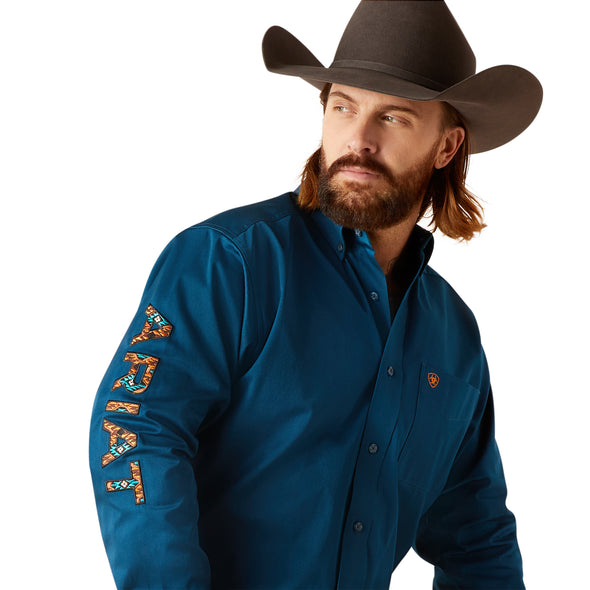 Camisa Ariat Team Logo Twill Sailor Blue Corte Clásico 10047243
