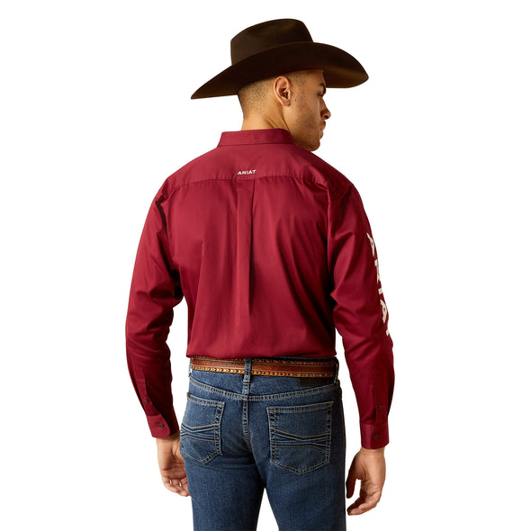 Camisa Ariat Team Logo Twill Burgundy Corte Clásico