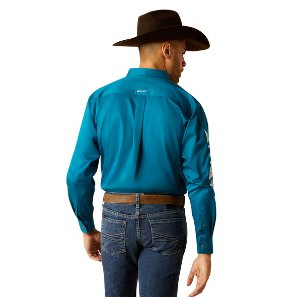 Camisa Ariat Team Logo Twill Turquesa Corte Clásico