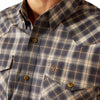 Camisa Ariat Relentless Pursuit Plaid Corte Clásico