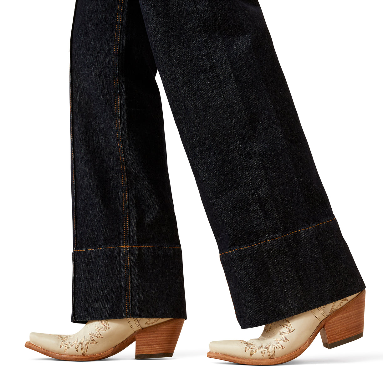 Jeans Ariat Tomboy Tiro Ultra Alto Corte Amplio