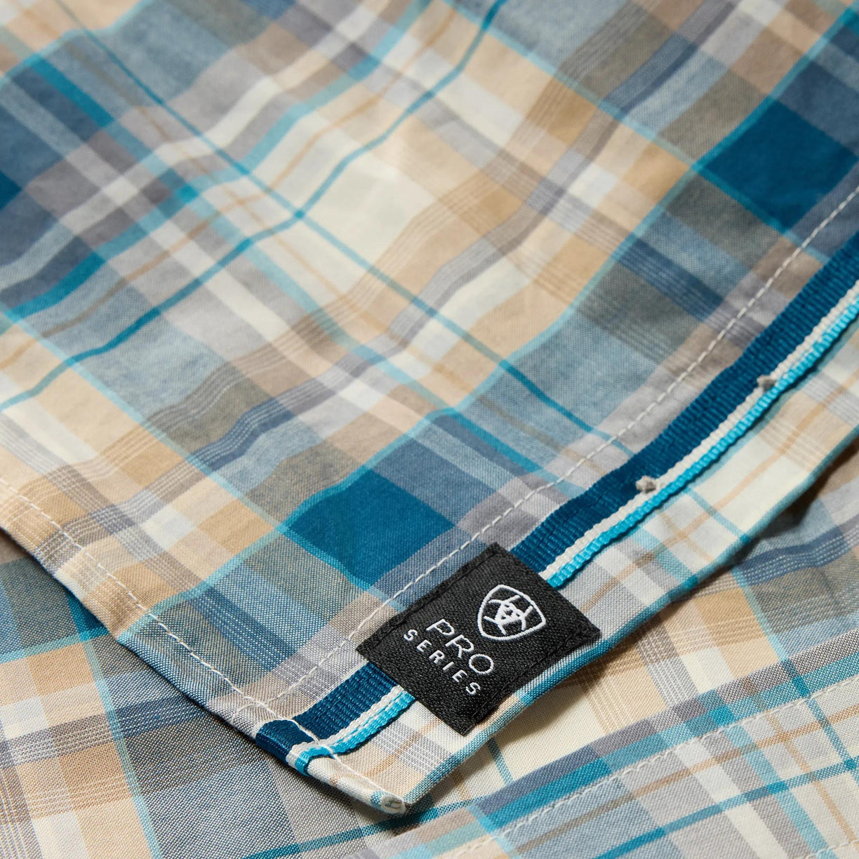 Camisa Ariat Pro Series Wes Fitted Beige