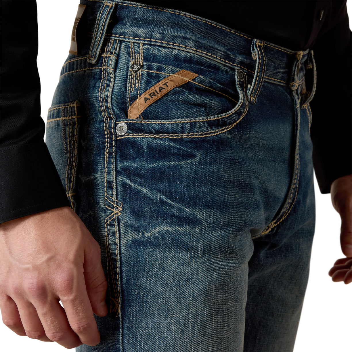 Jeans M5 Boundary Slim Corte Recto