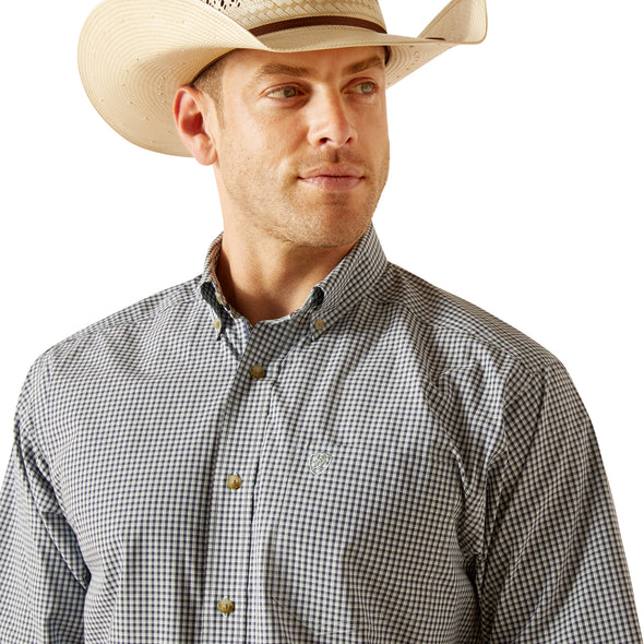 Camisa Ariat Pro Series Ewan Corte Clásico