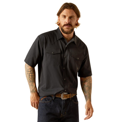Camisa Ariat VentTEK Negro Corte Clásico