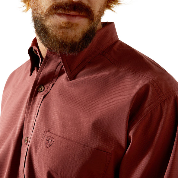 Camisa Ariat 360 Airflow Mahogany Corte Clásico