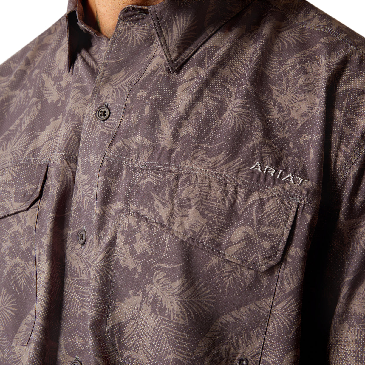 Camisa Ariat VentTEK Outbound Iron Corte Clásico