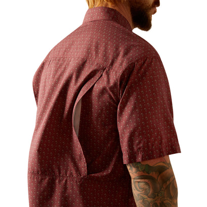 Camisa Ariat VentTEK Outbound Mahogany Corte Clásico