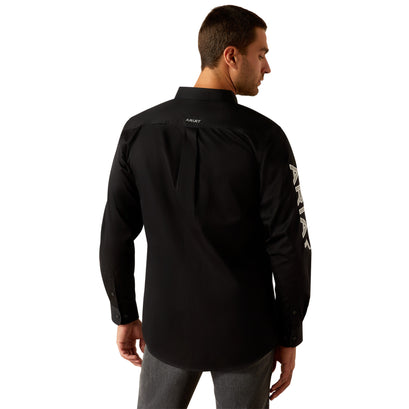 Camisa Ariat Team Logo Twill Negro Corte Fitted
