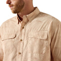 Camisa Ariat VentTEK Outbound Créme Brulee Corte Clásico