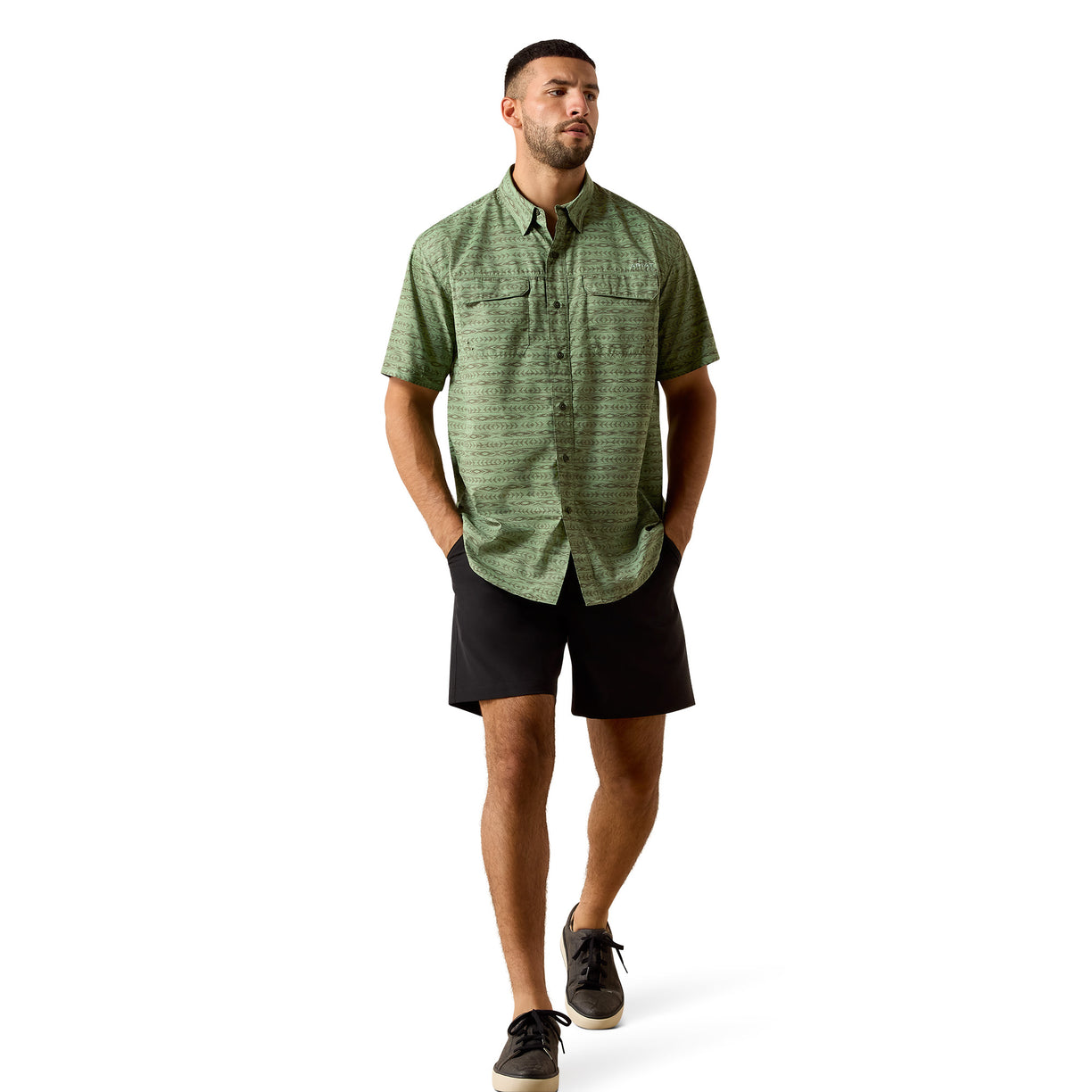 Camisa Ariat VentTEK Outbound Verde Corte Clásico