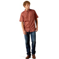 Camisa Ariat Printed VentTEK Café Corte Clásico
