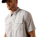 Camisa Ariat VentTEK Outbound Light Grey Corte Clásico