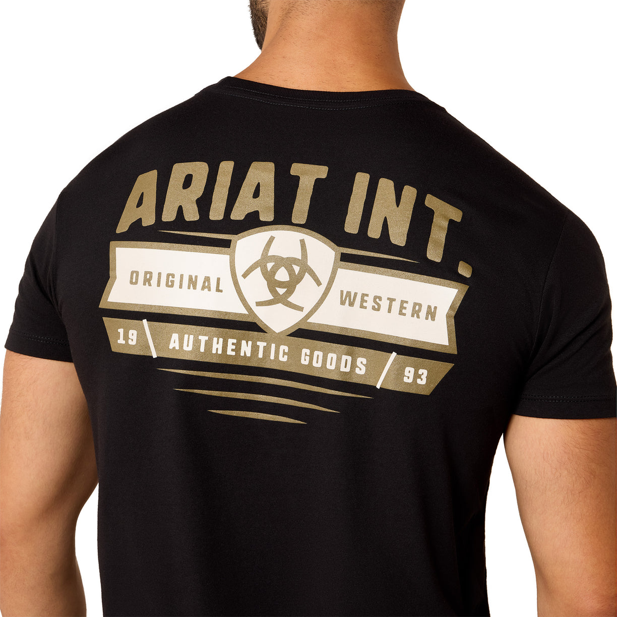 Playera Ariat Banner Badge Black